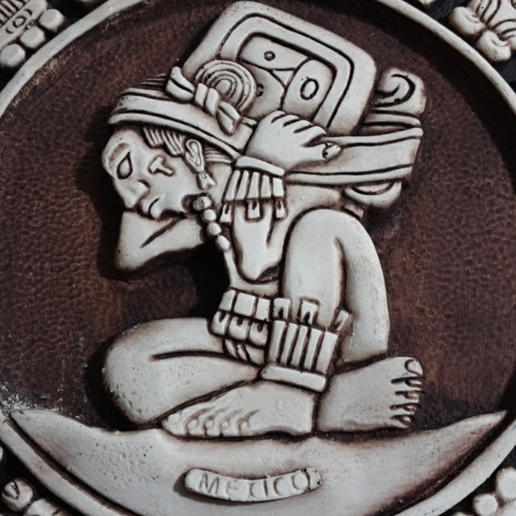 Maya Haab Calendar Wheel - Picture 2 of 3